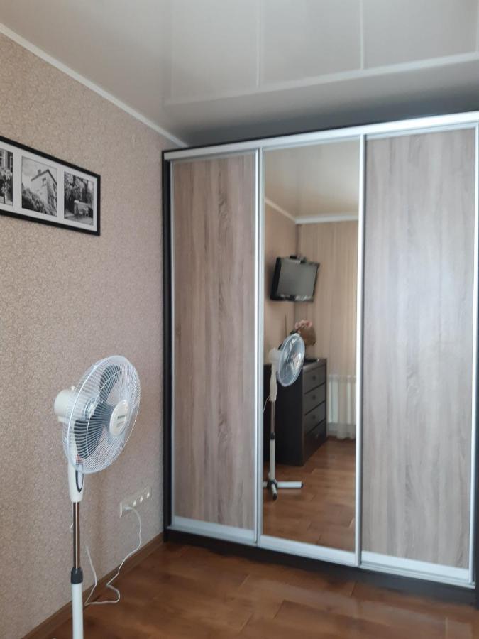 Однокімнатна Apartment Shepetivka Exterior photo